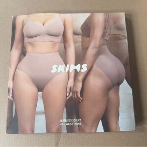 SKIMS Sculpting High Waist Thong in Black/Onyx